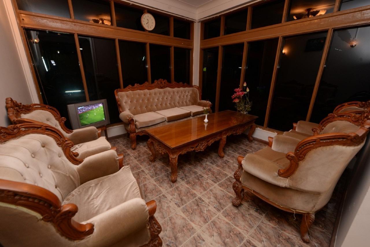 มิน นันดาร์ การ์เดน โฮเต็ล Hotel Thanlyin ภายนอก รูปภาพ