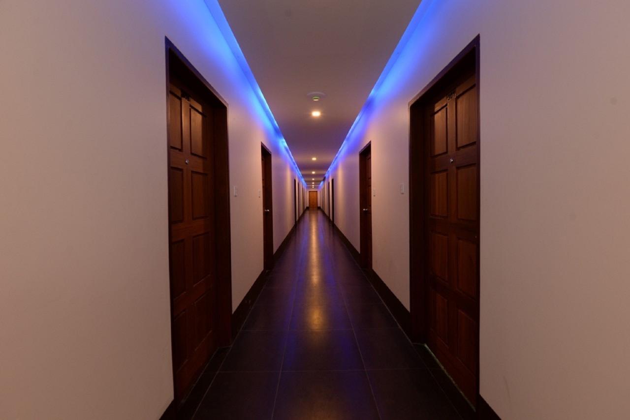 มิน นันดาร์ การ์เดน โฮเต็ล Hotel Thanlyin ภายนอก รูปภาพ