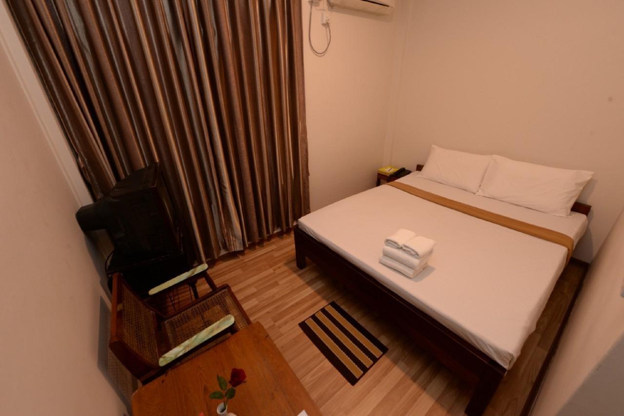 มิน นันดาร์ การ์เดน โฮเต็ล Hotel Thanlyin ภายนอก รูปภาพ