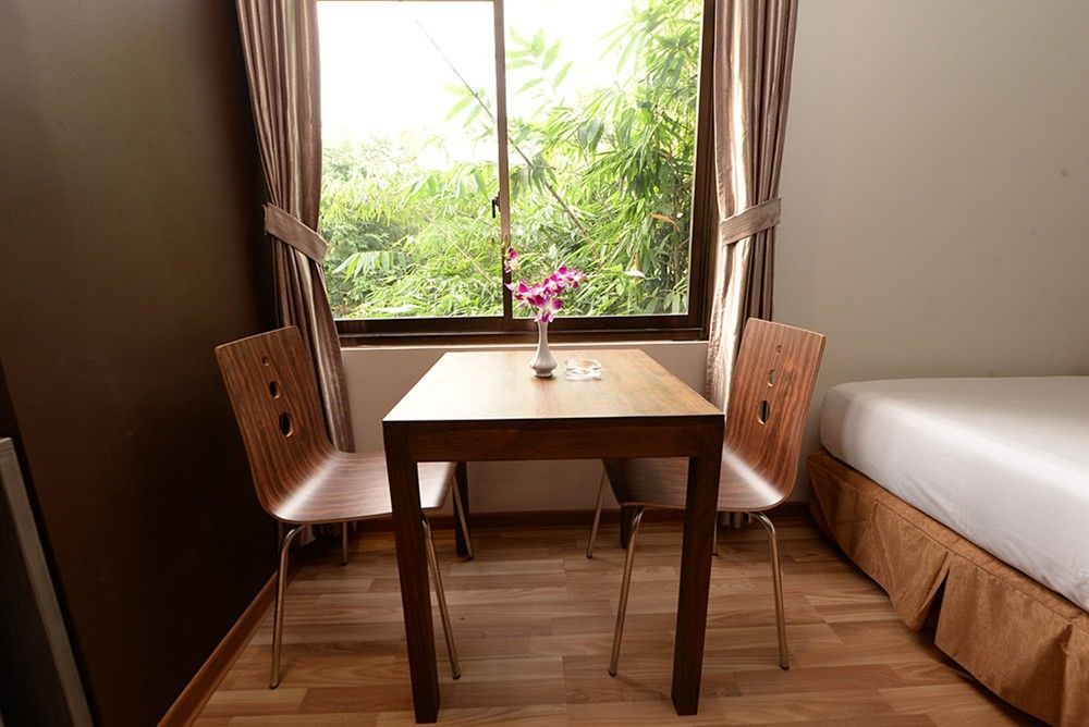 มิน นันดาร์ การ์เดน โฮเต็ล Hotel Thanlyin ภายนอก รูปภาพ